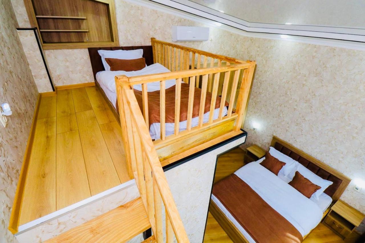 Hotel Evergreen 博尔若米 外观 照片
